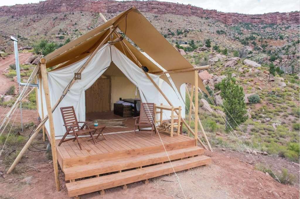 Under Canvas Zion Virgin Rum bild